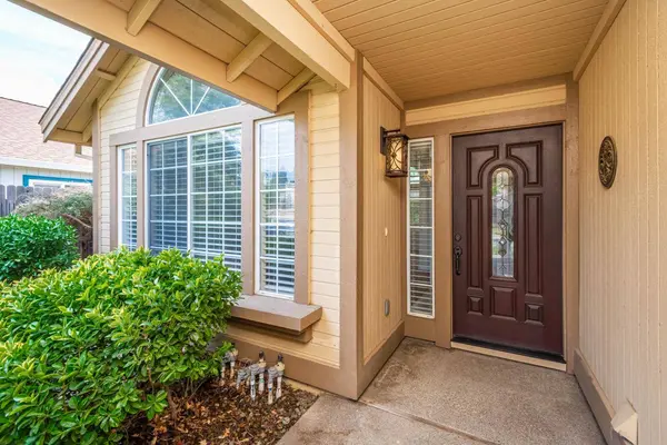 4916 Fan Wood WAY, Antelope, CA 95843