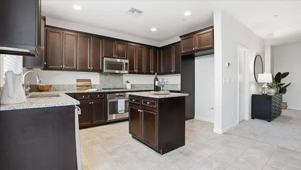 2101 Camino Real WAY, Roseville, CA 95747