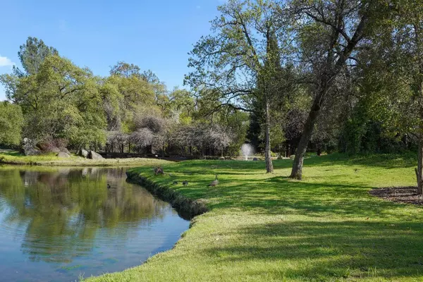 9274 King RD, Loomis, CA 95650