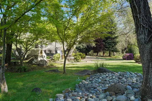 9274 King RD, Loomis, CA 95650