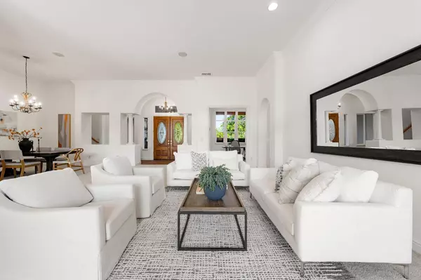 3930 Leak LN, Loomis, CA 95650