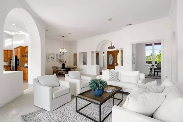 3930 Leak LN, Loomis, CA 95650