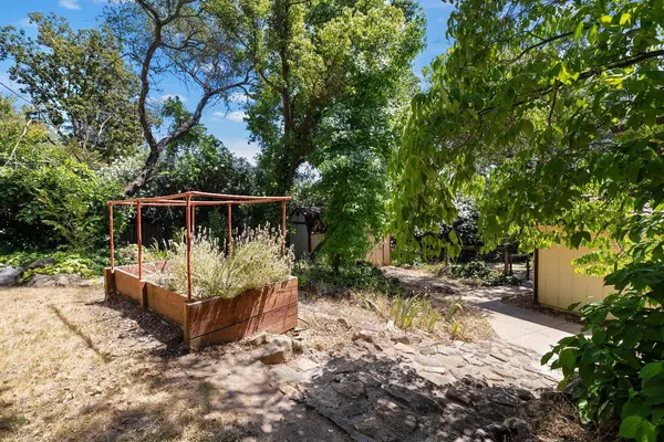 8177 N Lake CIR #N, Granite Bay, CA 95746