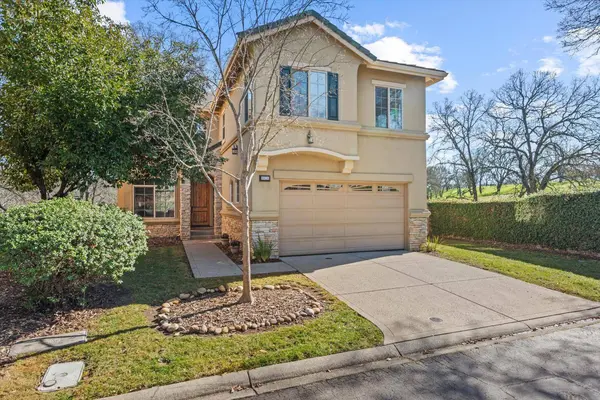 8924 Visage CIR, Fair Oaks, CA 95628