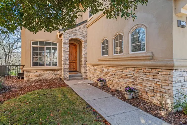 8924 Visage CIR, Fair Oaks, CA 95628