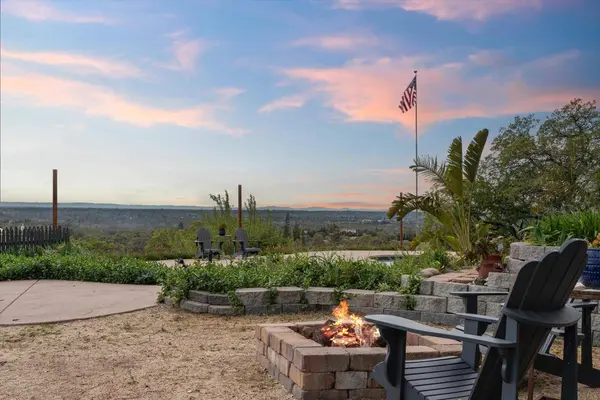 8470 Horseshoe Hill RD, Loomis, CA 95650