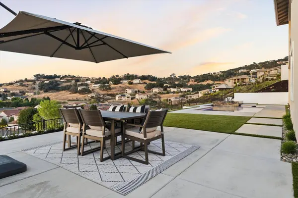 641 Aplite WAY, El Dorado Hills, CA 95762