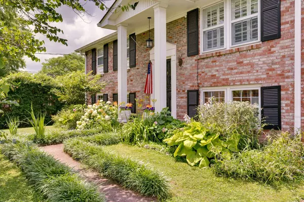 3819 Sam Boney Dr, Nashville, TN 37211