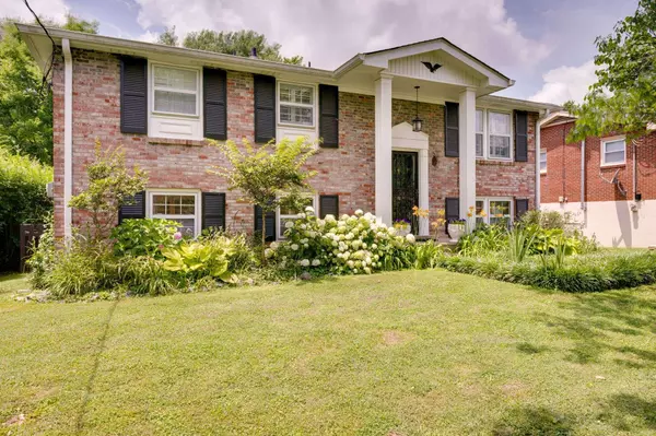 3819 Sam Boney Dr, Nashville, TN 37211