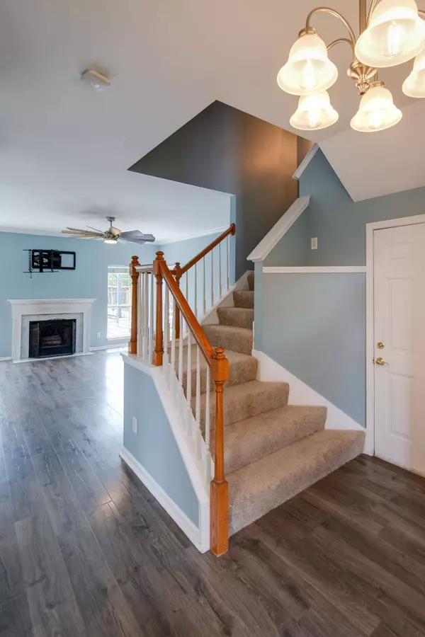 237 Dandridge Dr, Franklin, TN 37067