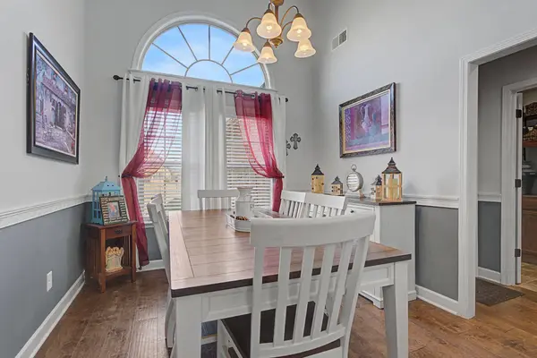 7920 Peridot Cir, Murfreesboro, TN 37127