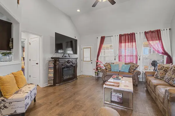 7920 Peridot Cir, Murfreesboro, TN 37127