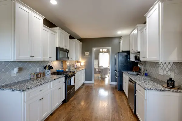 2006 Longview Rd, Bell Buckle, TN 37020