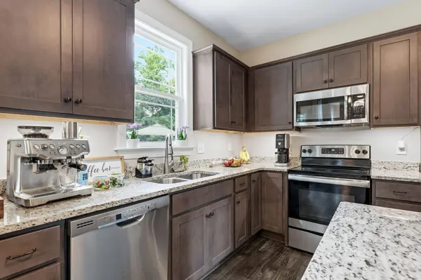 304 Cadet Ct, Spring Hill, TN 37174