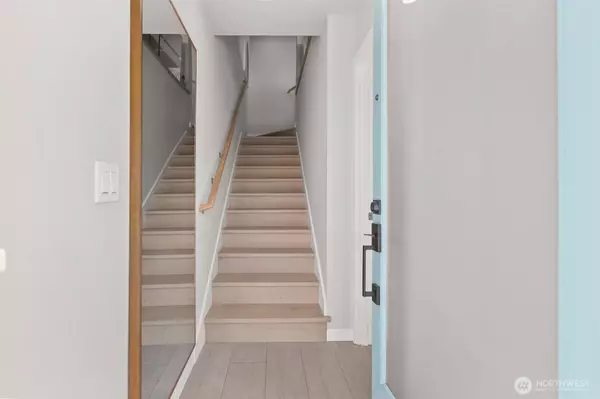 3638 36th AVE S #D, Seattle, WA 98144