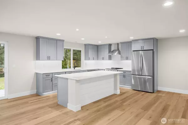 27020 35th AVE NE, Arlington, WA 98223