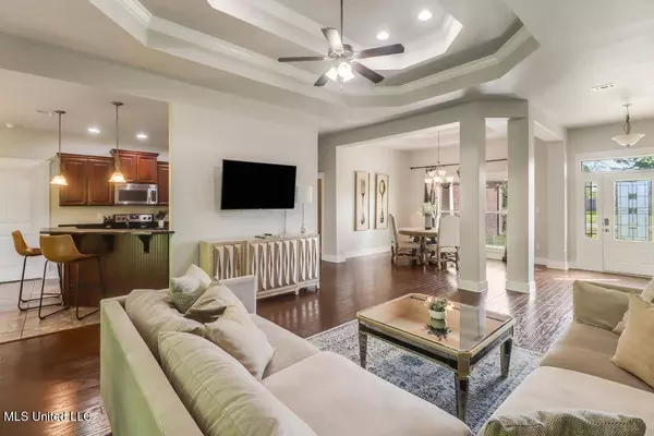 12001 Poplar Drive, Vancleave, MS 39565