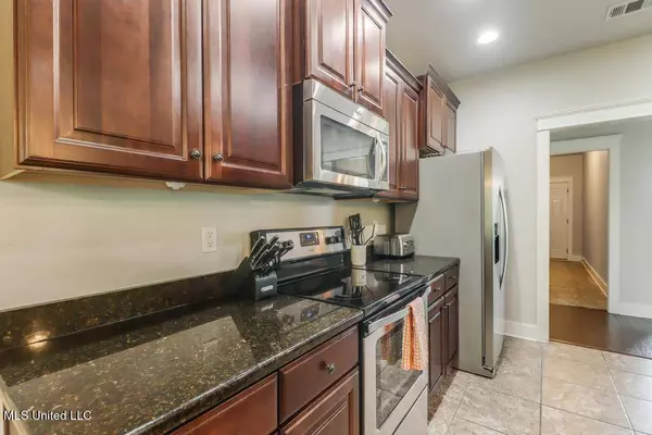 12001 Poplar Drive, Vancleave, MS 39565