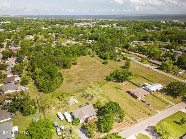 Alexander Avenue, Long Beach, MS 39560