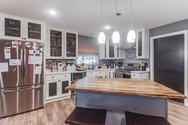 3347 N Highway 43, Picayune, MS 39466