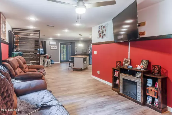 3347 N Highway 43, Picayune, MS 39466