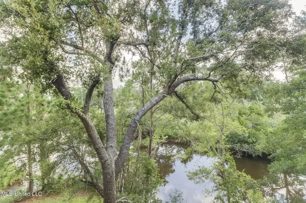 10450 Highway 603, Bay Saint Louis, MS 39520