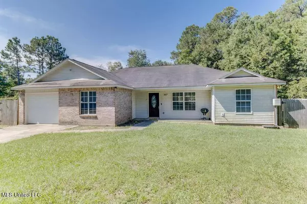 1417 Willow Street, Ocean Springs, MS 39564