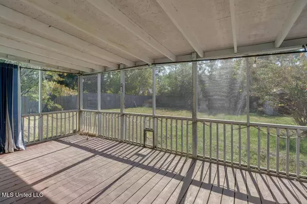 1737 Ridgeway Drive, Biloxi, MS 39531