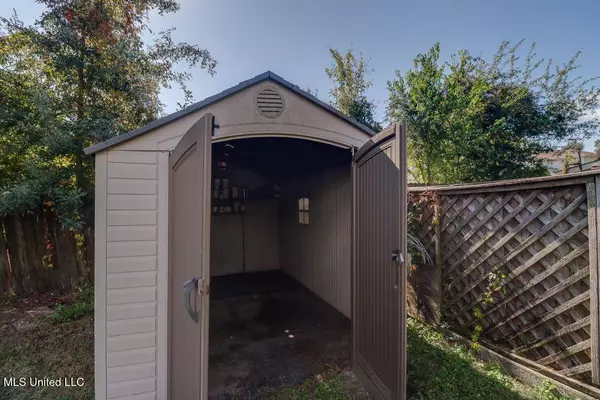 1737 Ridgeway Drive, Biloxi, MS 39531