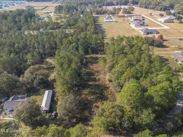 5605 Richmond Street, Ocean Springs, MS 39564