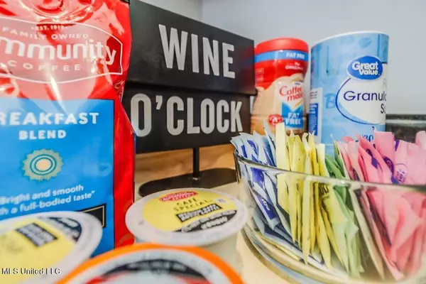 410 Old Spanish Trail #B, Waveland, MS 39576