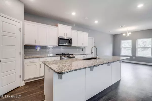 6022 Seagull Drive, Long Beach, MS 39560