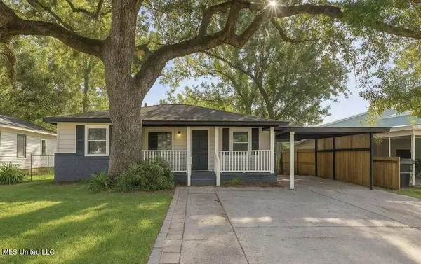 222 Benachi Avenue, Biloxi, MS 39530