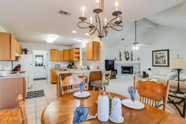 3424 N 5th Street, Ocean Springs, MS 39564