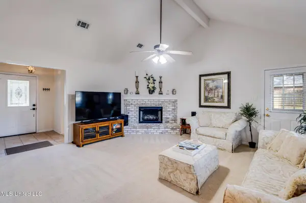 3424 N 5th Street, Ocean Springs, MS 39564