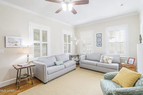 145 Saint Francis Street, Biloxi, MS 39530