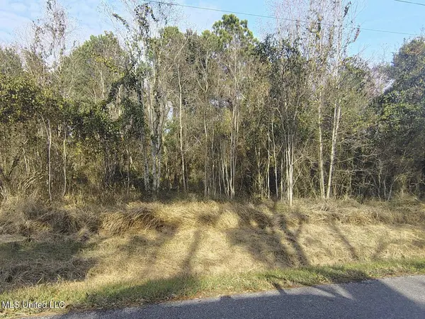 Seacliff Boulevard, Ocean Springs, MS 39564