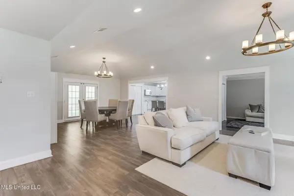 106 Piney Ridge Road, Waveland, MS 39576