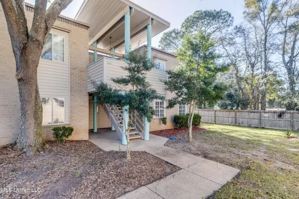 245 Mc Donnell Avenue, Biloxi, MS 39531
