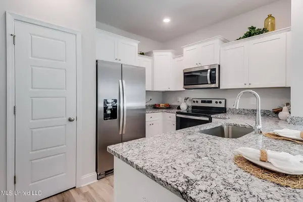 12281 Sinclair Drive, Gulfport, MS 39503
