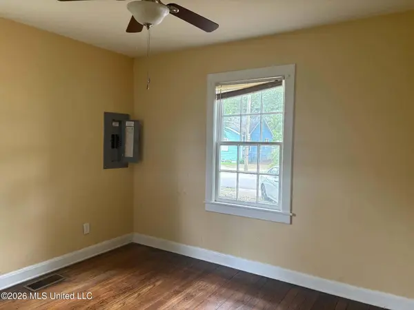188 Iberville Drive, Biloxi, MS 39531