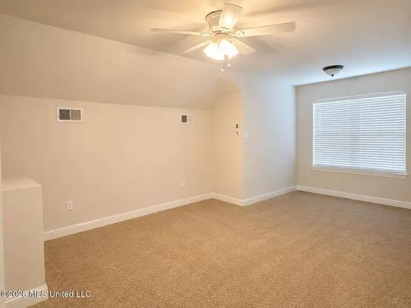 17063 Palm Ridge Drive, D'iberville, MS 39540