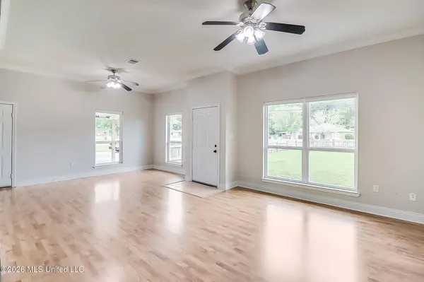 410 Old Spanish Trail, Waveland, MS 39576