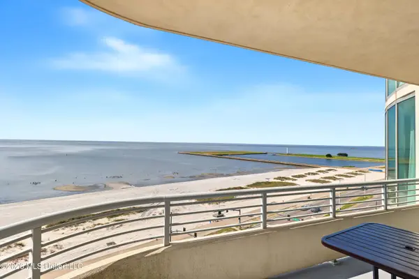 2060 Beach Boulevard #605, Biloxi, MS 39531