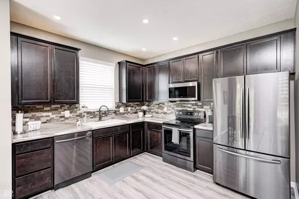 1187 Blackthorne TRL S, Plainfield, IN 46168