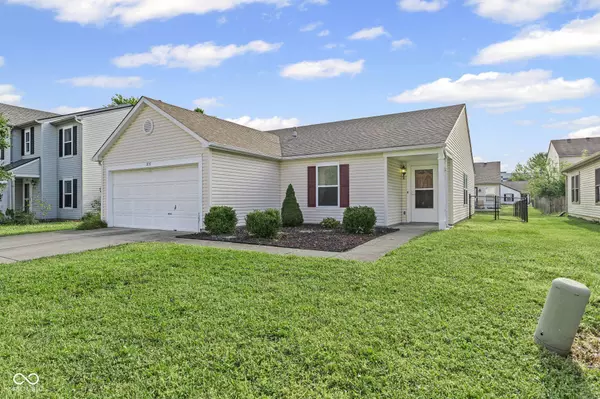 2137 Westmere DR, Plainfield, IN 46168