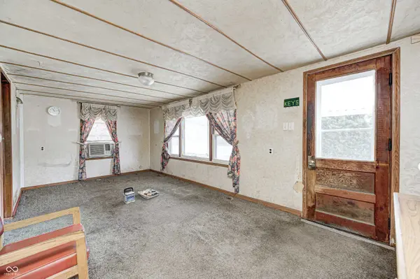 1734 S County Road 1050 E, Indianapolis, IN 46231
