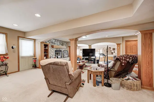 8806 Camby RD, Camby, IN 46113
