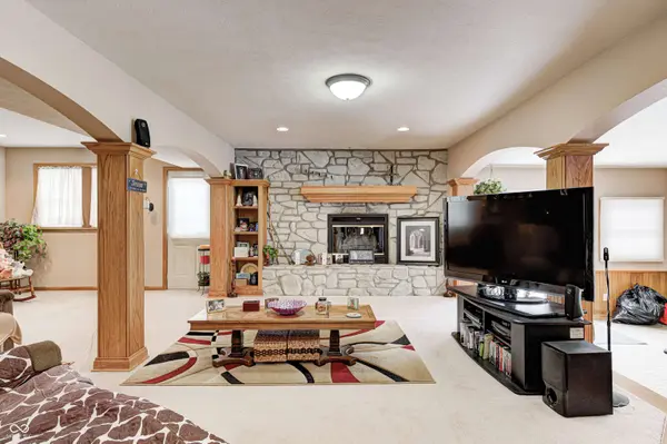 8806 Camby RD, Camby, IN 46113