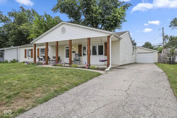 812 Longfellow LN, Plainfield, IN 46168